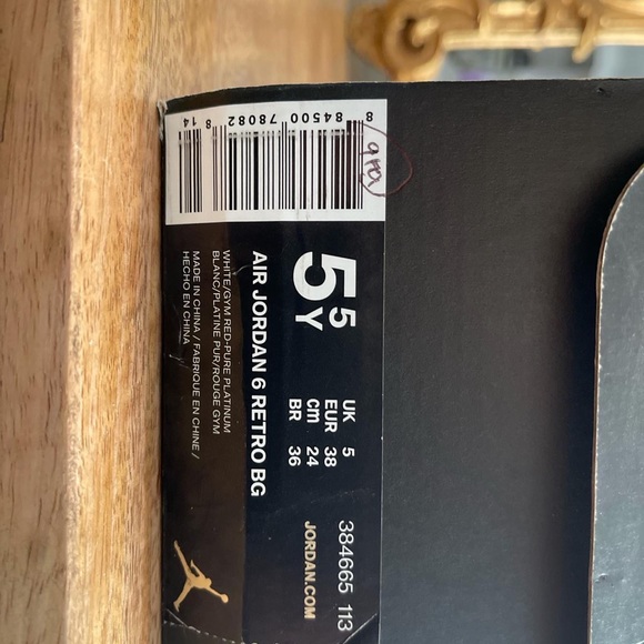 Air Jordan 6 Retro Alternate Size Boys 5.5Y - Picture 3 of 4
